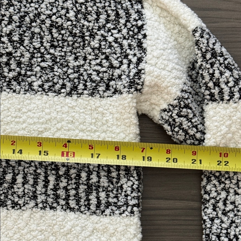 NWOT LOFT Outlet Hooded Pullover Sweater - Picture 13 of 13